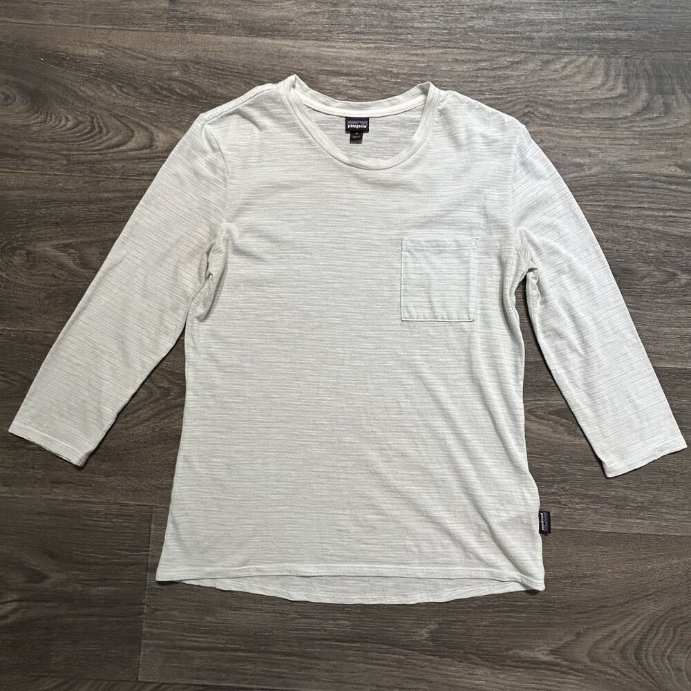Patagonia Small Mainstay 3/4 Sleeve Top White Blue Stripe Outdoors Hiking Casual